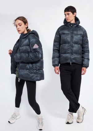 Men Pyrenex Sten Camo Down Jackets Navy | HCO133O6725