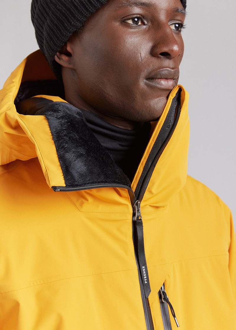 Men Pyrenex Gravity 2 Waterproof In Natural Down Parka Yellow | HDL948L3229