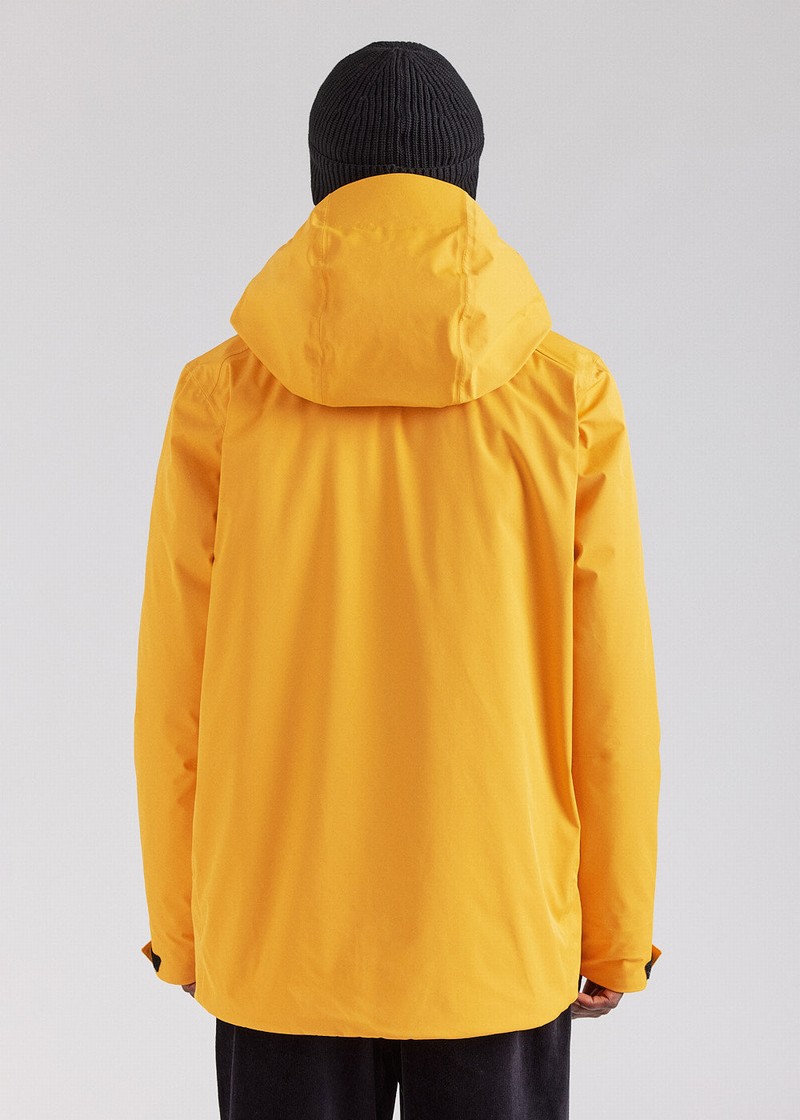 Men Pyrenex Gravity 2 Waterproof In Natural Down Parka Yellow | HDL948L3229