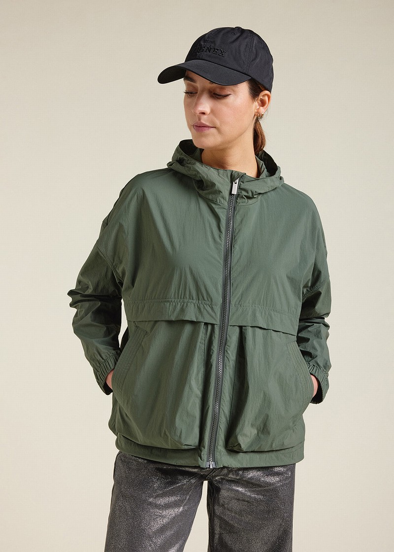 Women Pyrenex Yoko Short Hooded Windbreaker Green | HWG672G6020